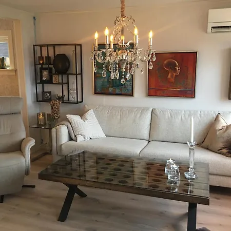 Skoglund Villa Stranda (More og Romsdal)